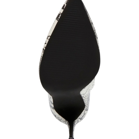 Steve Madden snake print boots - Picture 5 of 7